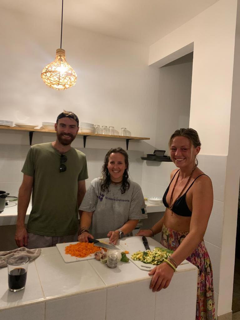 بويرتو إسكونديدو Mi Puerto Beach Hostel المظهر الخارجي الصورة
